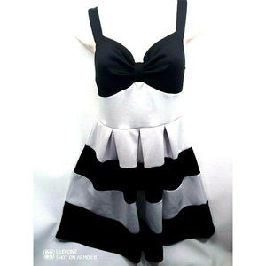 Rue 21 Sleeveless Striped knee length Dress NWOT Midi Ruffled